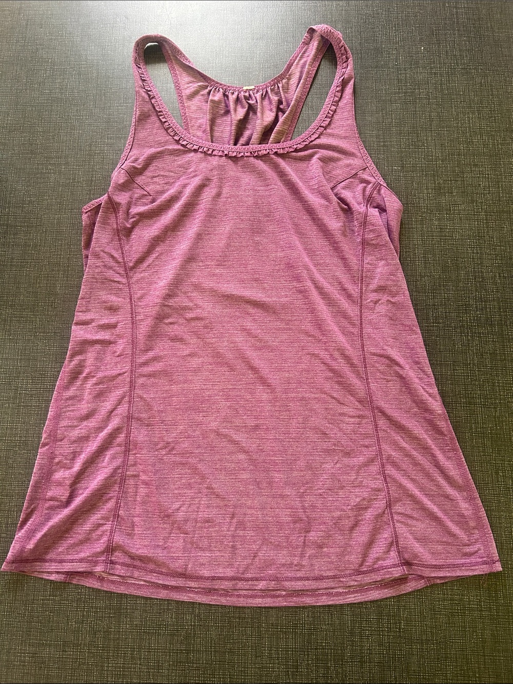Lululemon Women's PURPLE Racerback Tank Top size 8